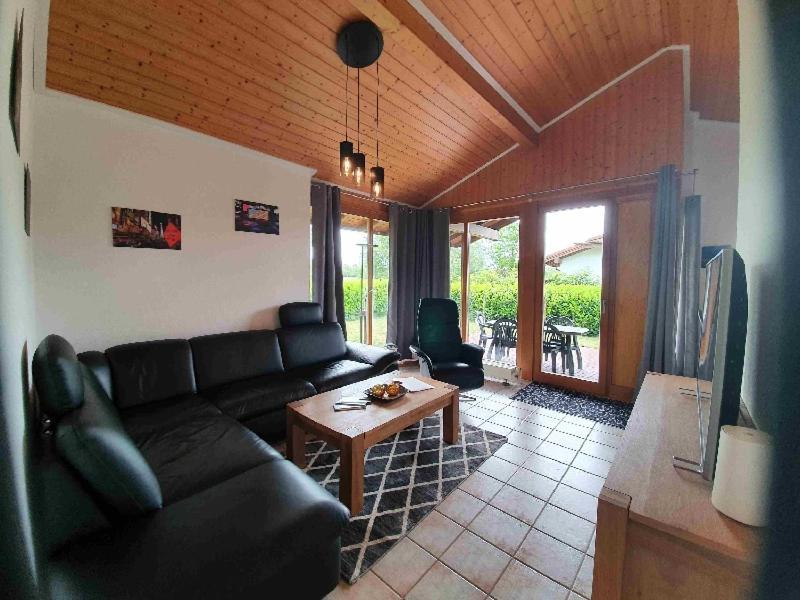 Ferienhaus Vier Pfoten Schweiburg Luaran gambar